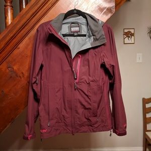 Women's Outdoor Research Rain Jacket - M